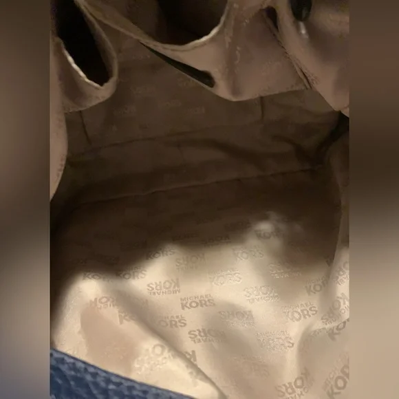 Michael Michael Kors Navy Blue Shoulder Bag - Picture 14 of 16